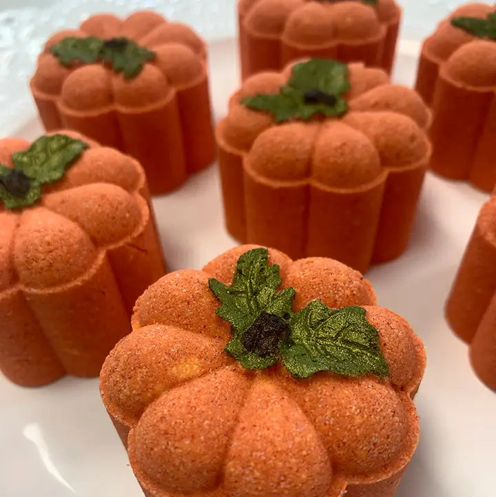 Poppy & Thyme Bath Bombs