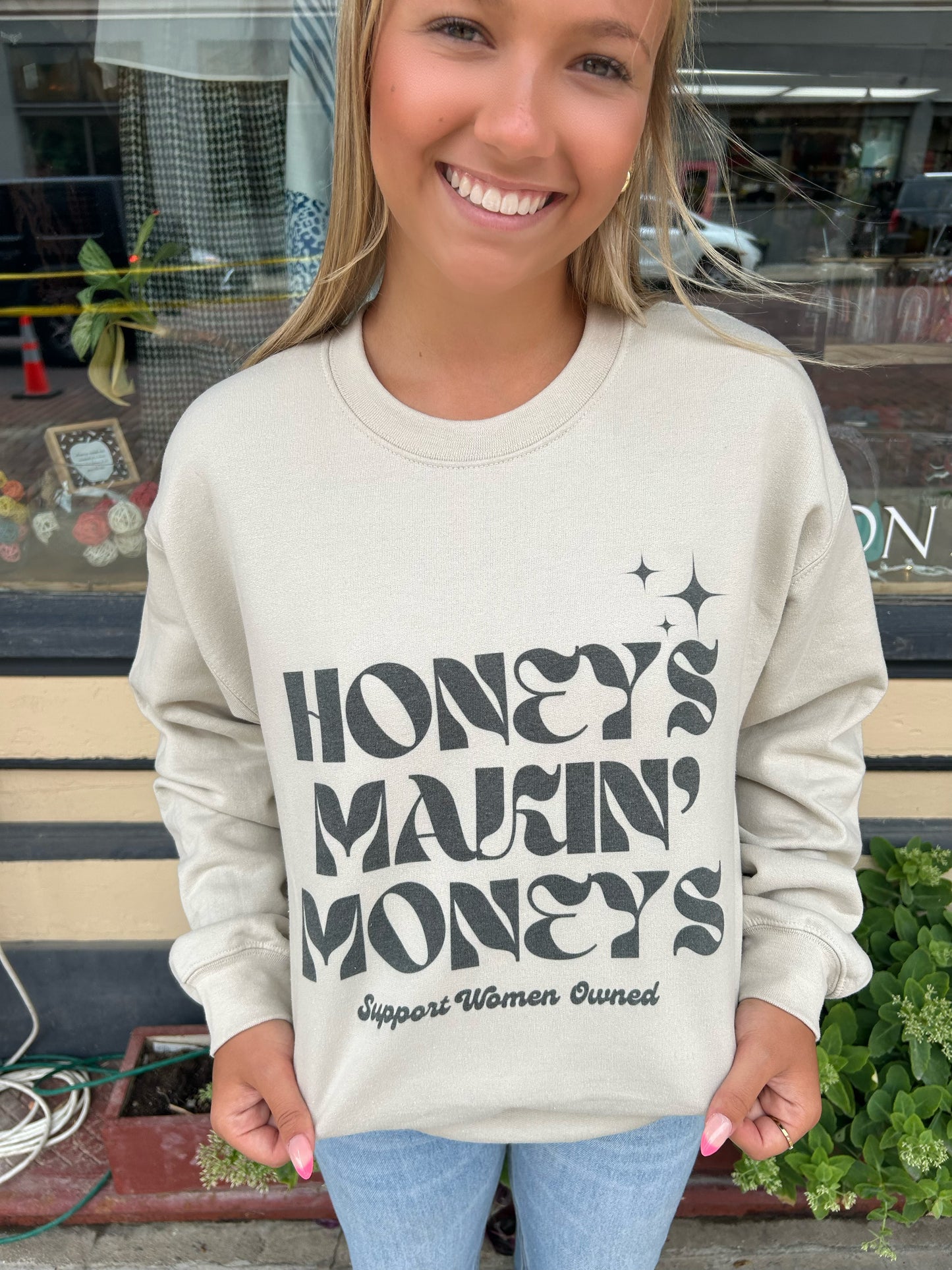 Honeys Makin’ Moneys Crewneck