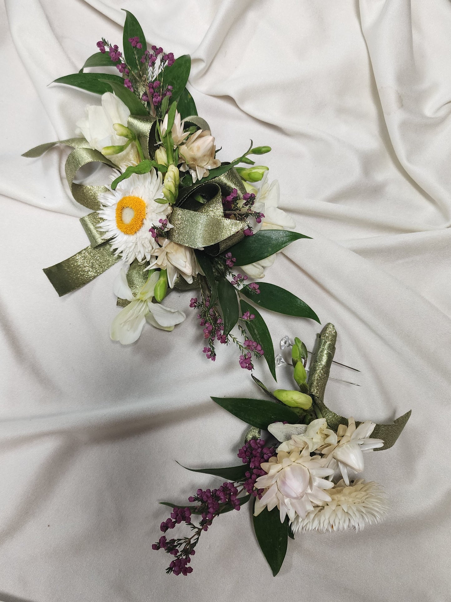 Corsage & Boutonierre Set